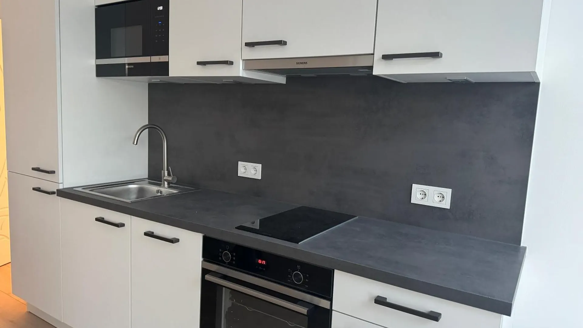 Asp Modern Apartments With Balcony & Free Parking Vienna