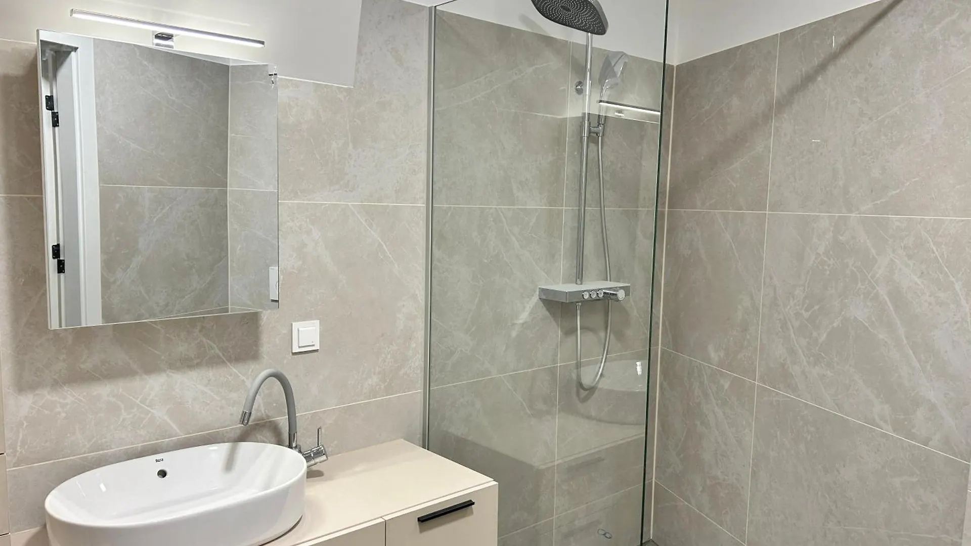 Asp Modern Apartments With Balcony & Free Parking Vienna